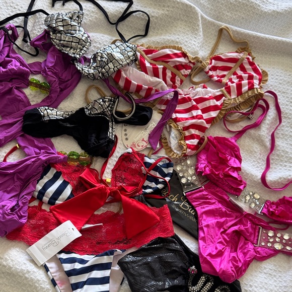 Fabric lot beach bunny bikinis tops and bottoms older vintage